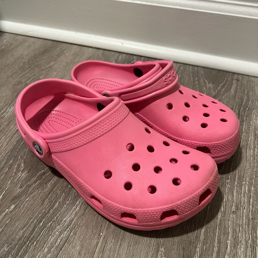 Electric Pink Crocs - Women’s 8 Men’s 6